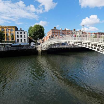 Ha'penny Bridge, ce pont est le symbole de Dublin