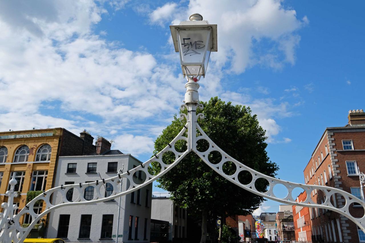 Avec ses 3 lanternes c'est le pont le plus photographié de Dublin