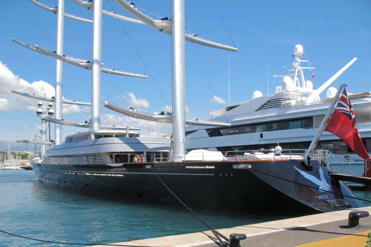 Maltèse Falcon - Yacht de luxe (88m) 2400m2 de voiles !