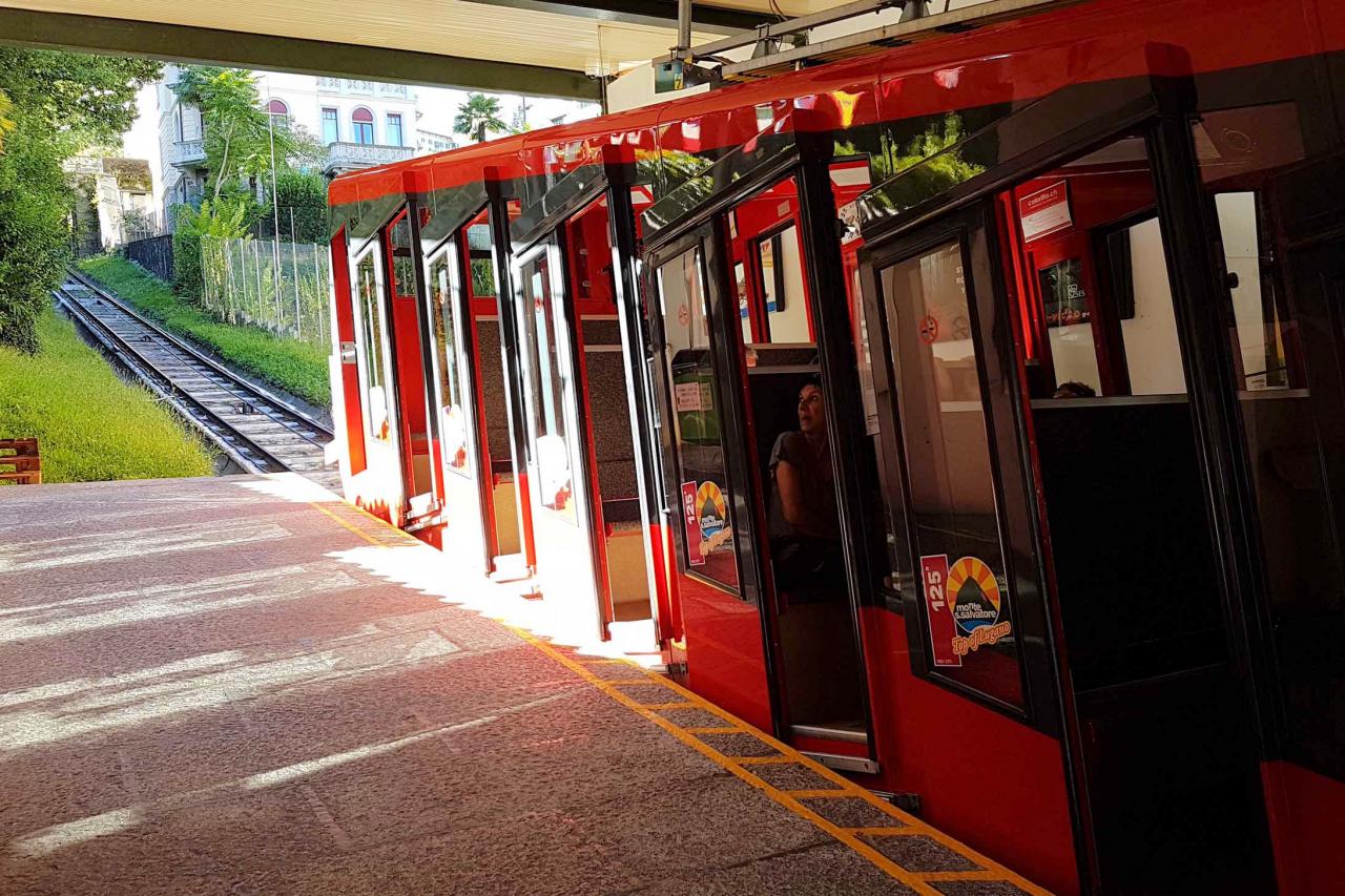 En 12 minutes le funiculaire atteint la cime du 