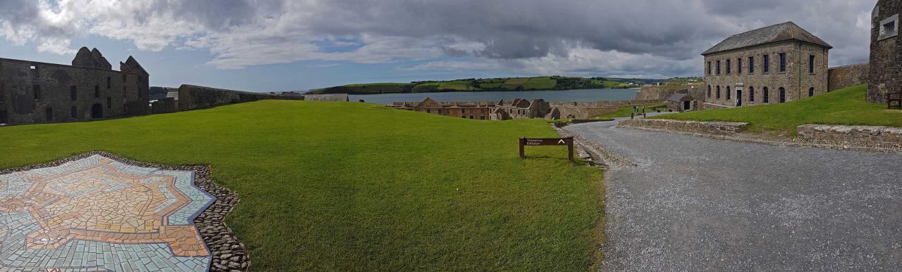 Le Charles Fort de Kinsale est un fort médiéval construit au XVIIème siècle