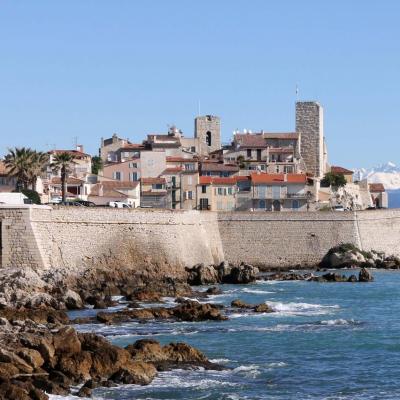 Les remparts d'Antibes - mars 2014