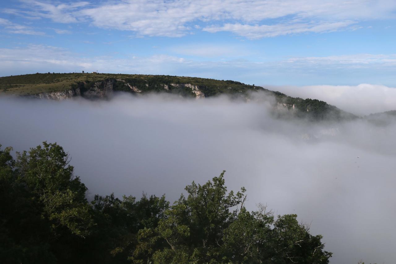 Le viaduc sort du brouillard après 1h30 d'attente ... la récompense !