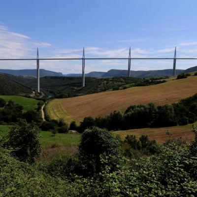 Le viaduc vu de la route vers Saint Affrique