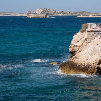 Les îles du Frioul vues de la corniche de Marseille