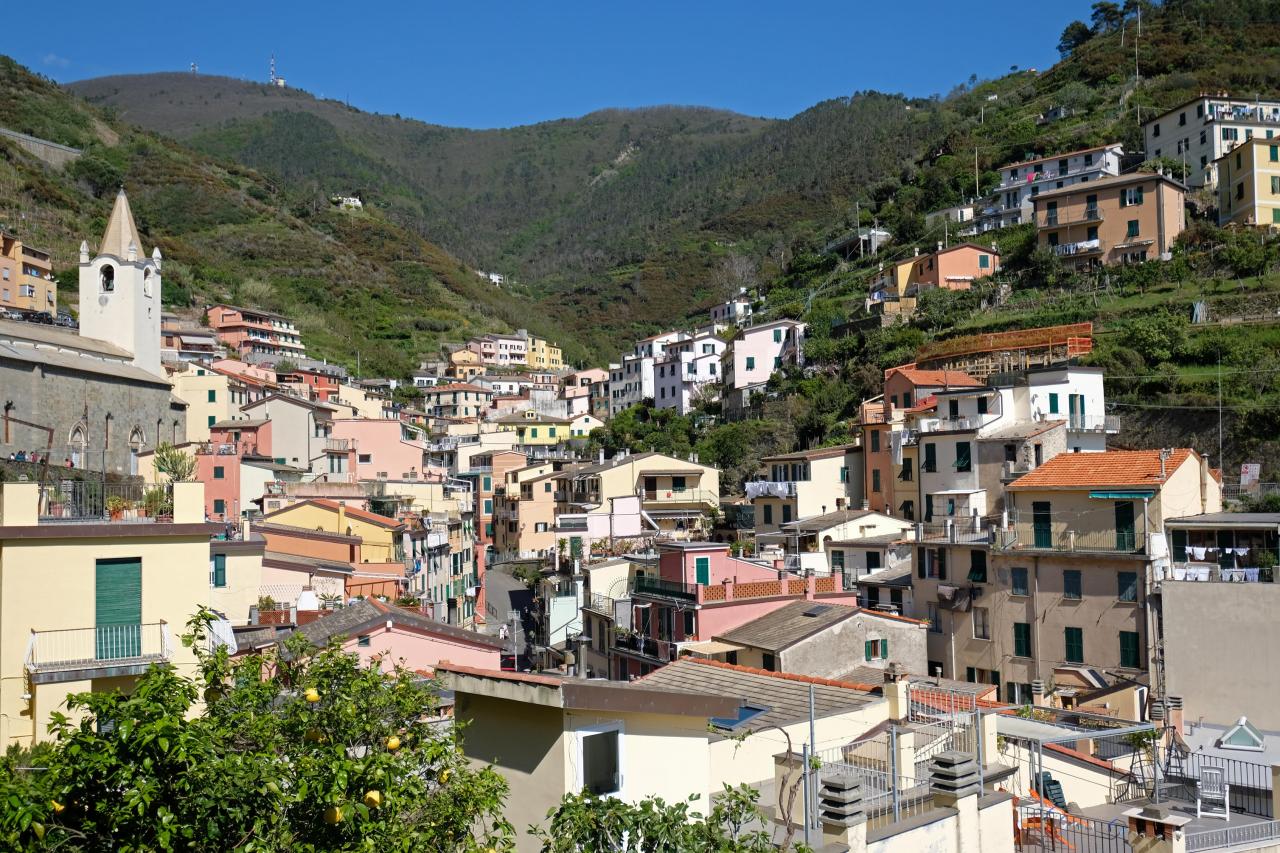 les vignes entourent tous les villages