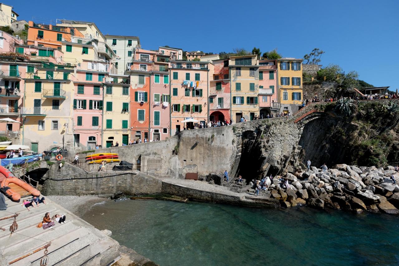 le petit port de Riomaggiore