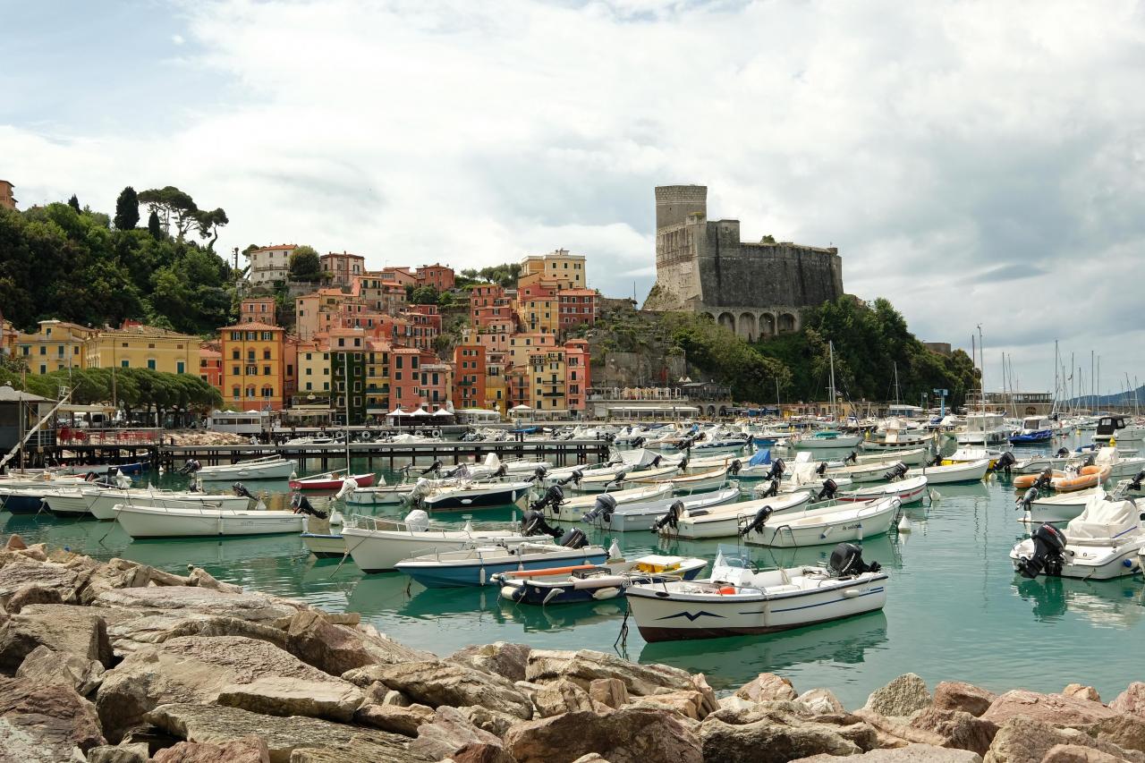 effectivement bien placé dans cette baie du golfe