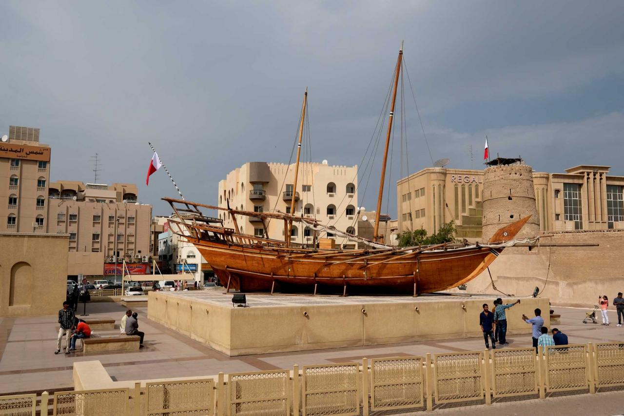 Al-Fahidi, où se trouve le musée de Dubaï (qui n'ouvre que l'après-midi)