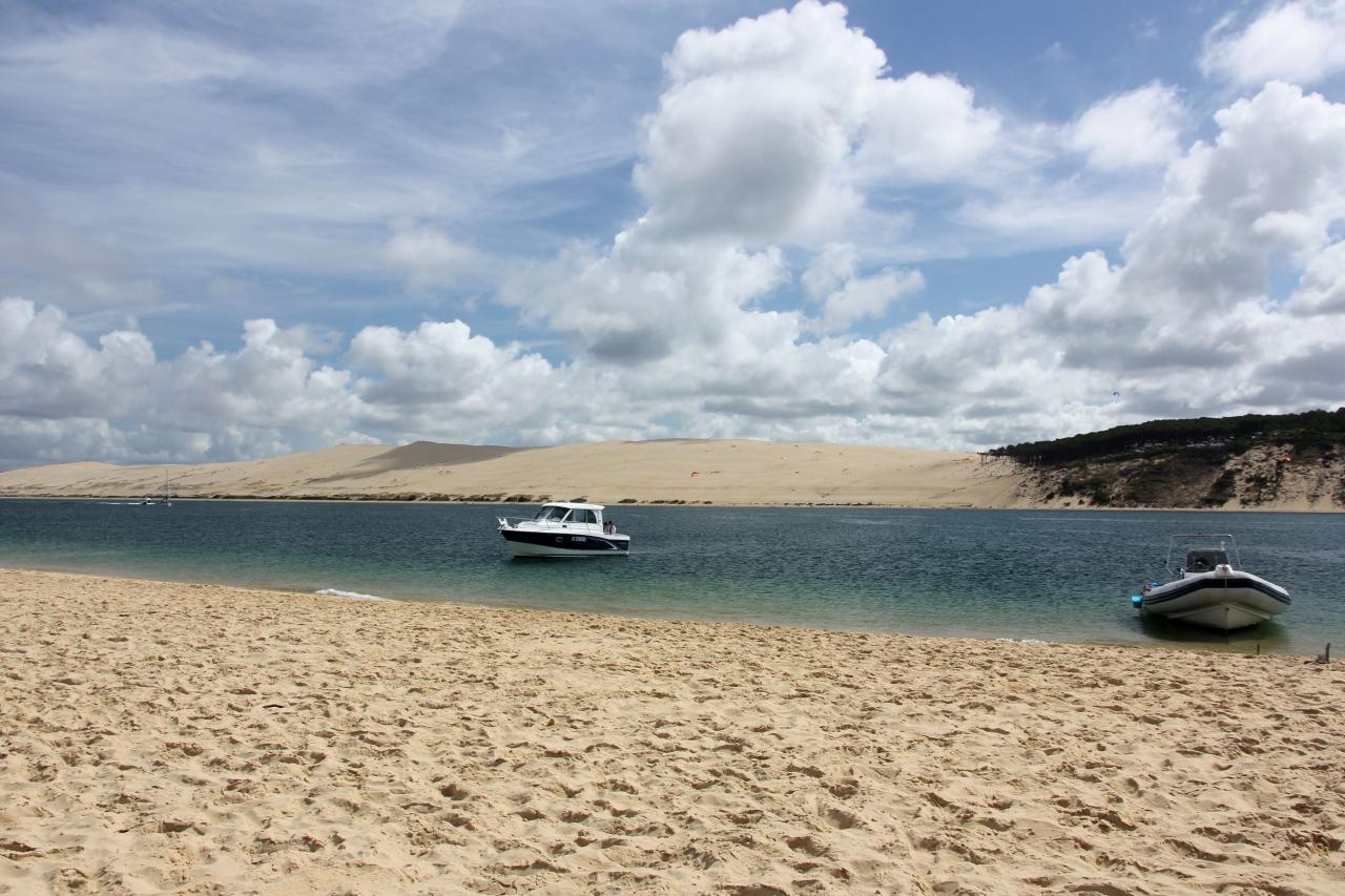 La dune du Pilat, vue du Banc d'Arguin