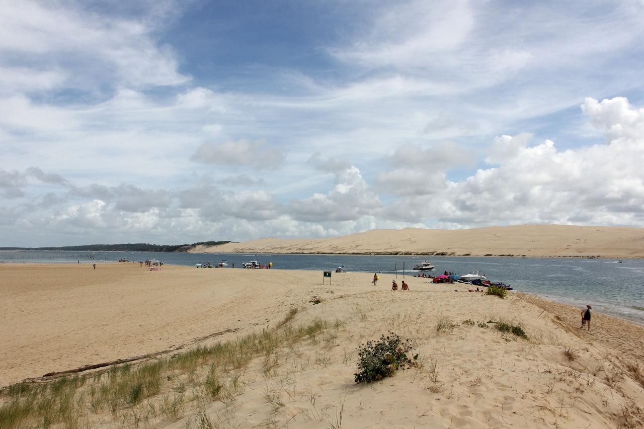 La dune du Pilat, vue du Banc d'Arguin