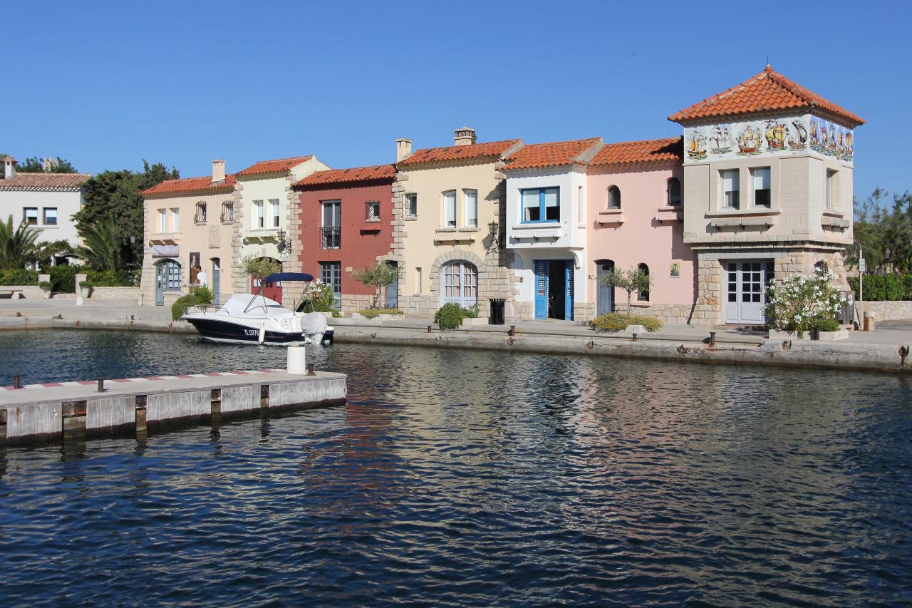 Le port de Bendor, le plus petit du littoral méditerranéen