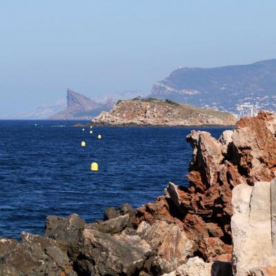 L'île verte au loin et La Ciotat