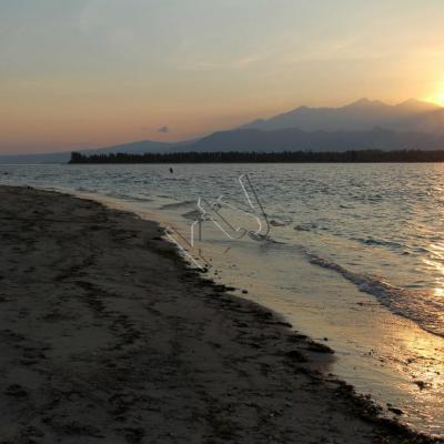 Promenade matinale, il est 6h, le soleil se lève