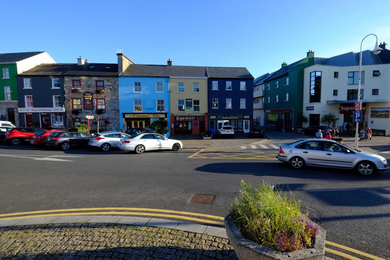 Clifden, à l'ouest de Galway, petite ville colorée et bien vivante