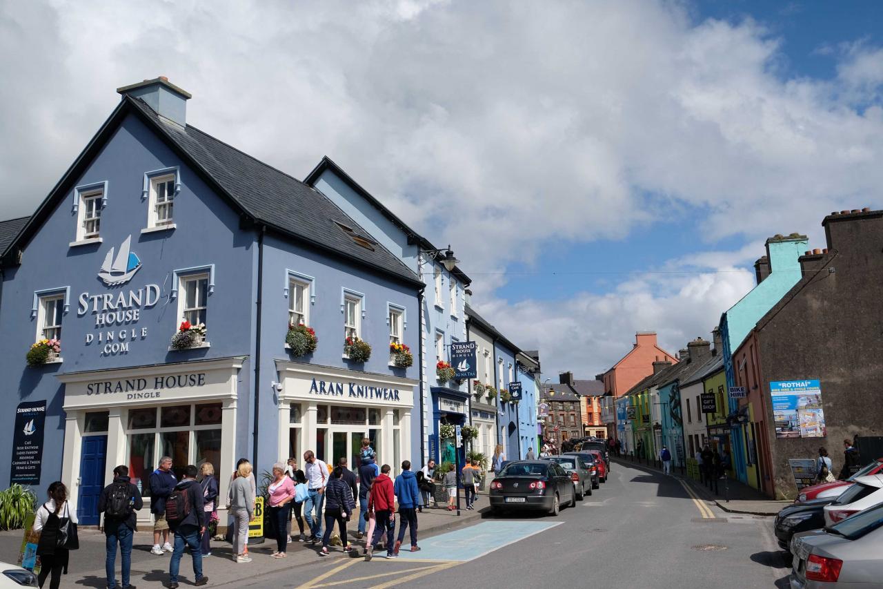 Dingle est la ville la plus animée de la Péninsule