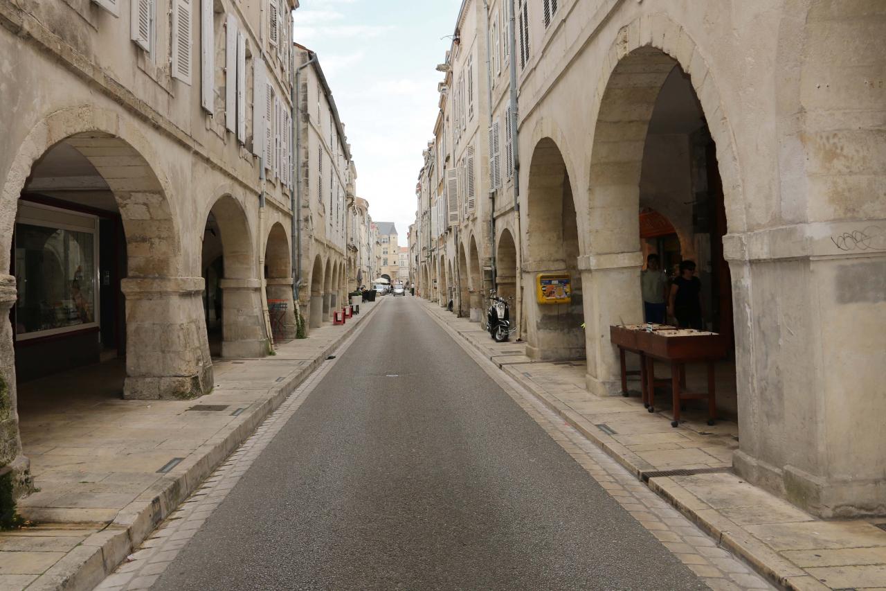 Les arcades du centre ville