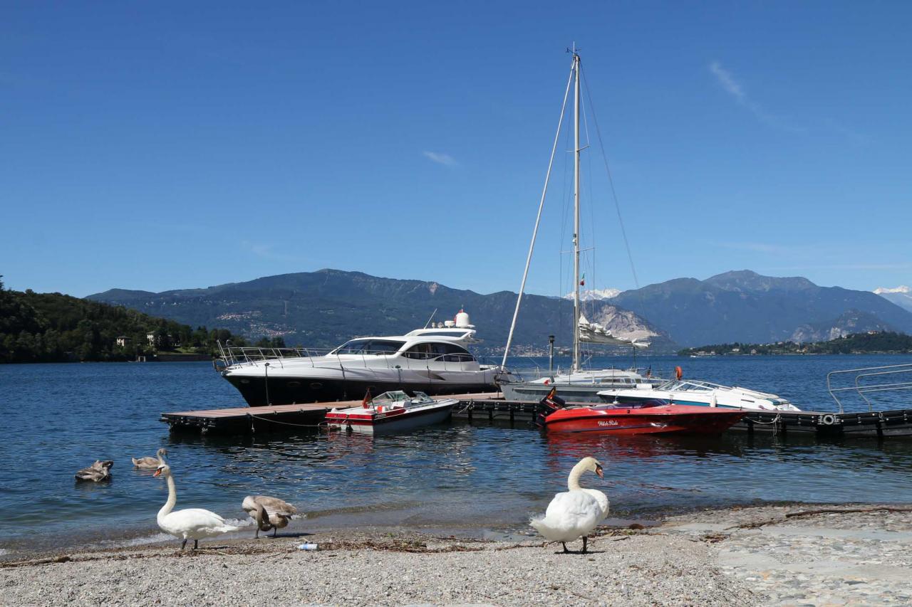 le petit port de Laveno