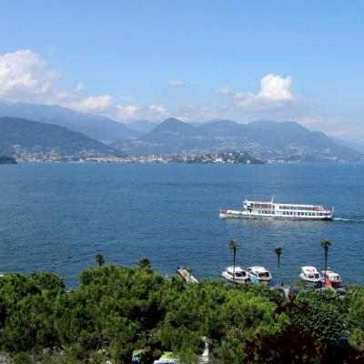 Lac Majeur, on peut y circuler en bateau et laisser sa voiture au parking