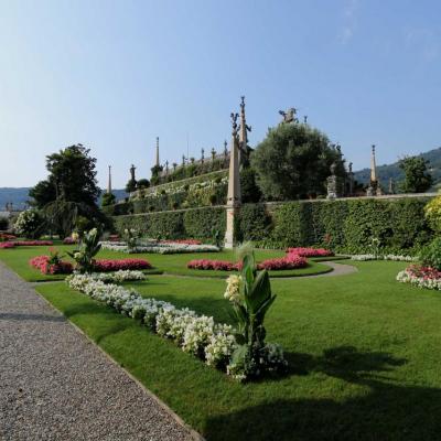 ce n'est pas le plus beau de la floraison (avril et mai) mais le jardin est impressionnant