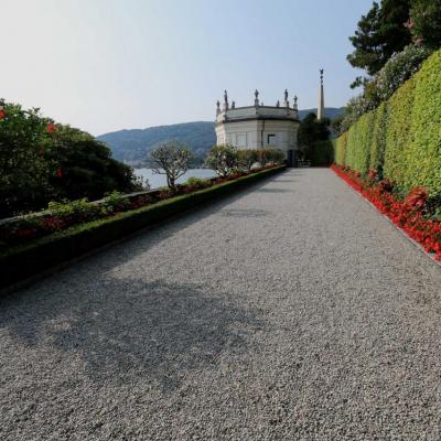 ce n'est pas le plus beau de la floraison (avril et mai) mais le jardin est impressionnant