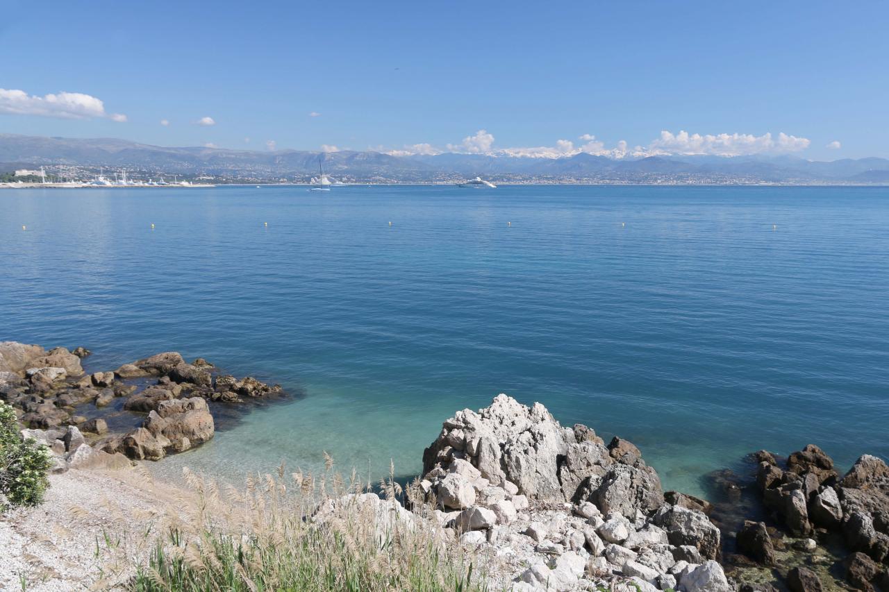 Les petites criques du Cap d'Antibes 08