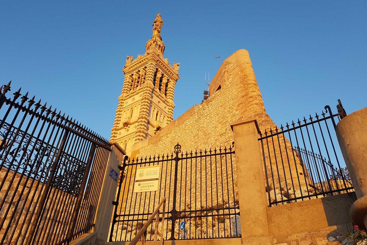 Coucher de soleil sur Notre Dame de la Garde