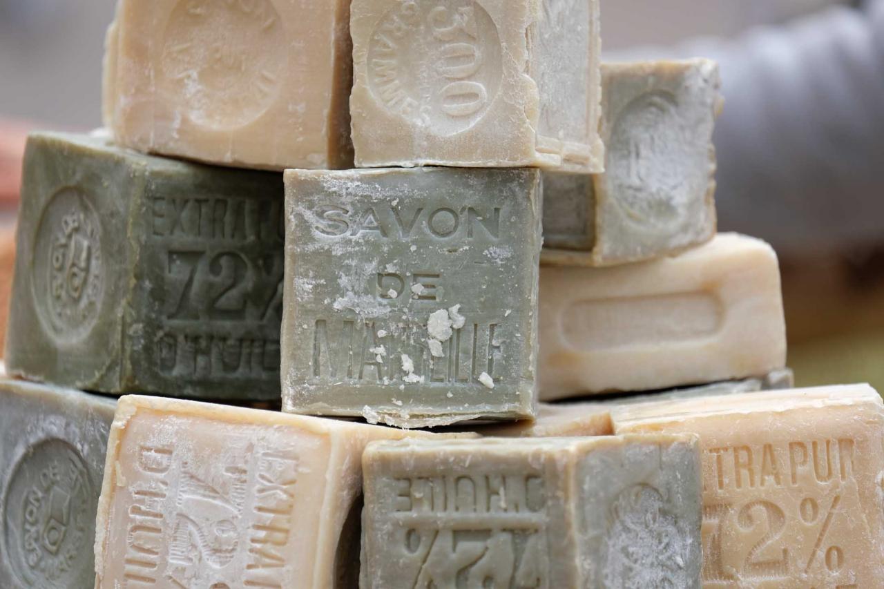 Le véritable savon de Marseille (mais la Chine en fabrique !!) 95% sont des faux