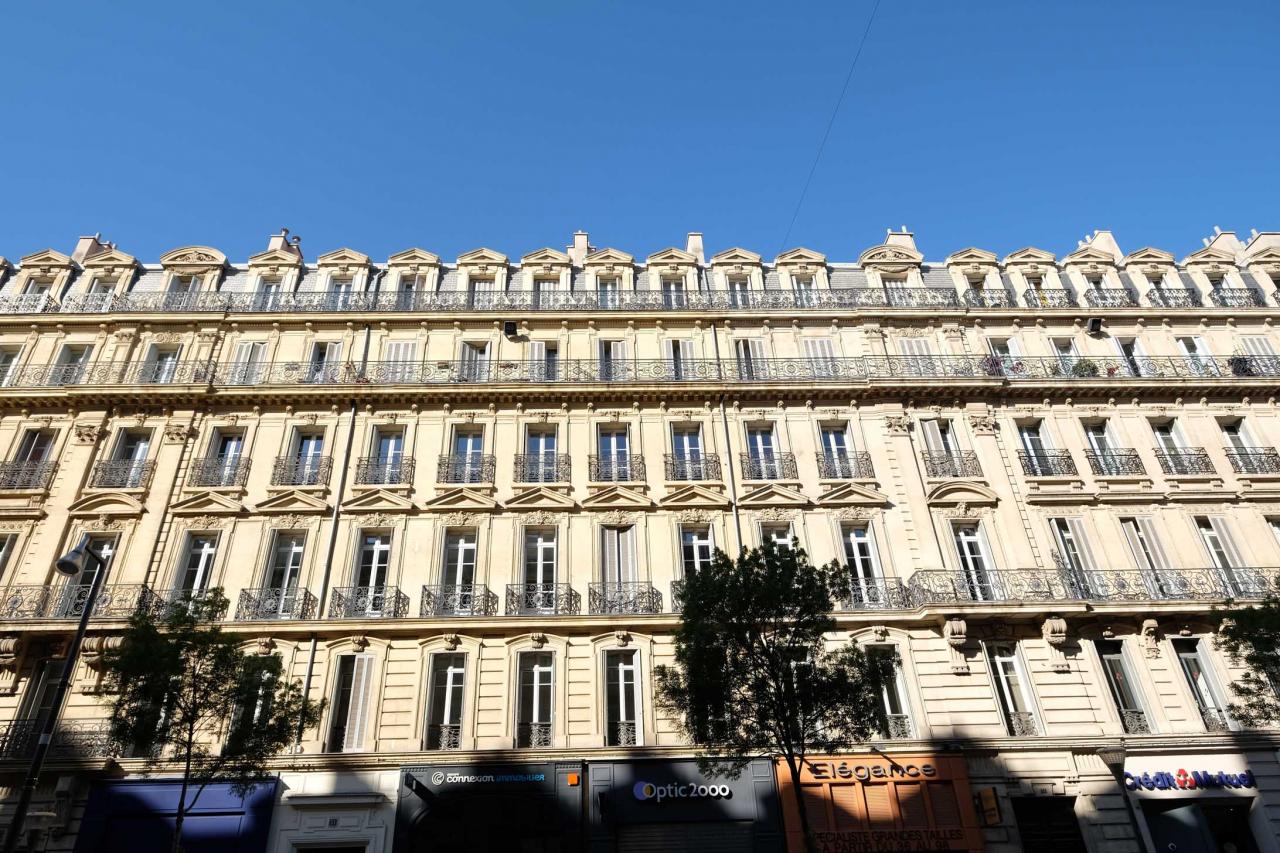 Beaucoup d'appartements haussmanniens à Marseille