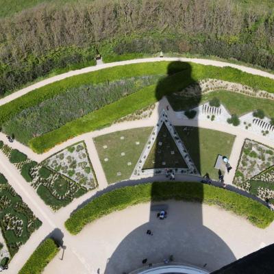 Le phare de Chassiron et la rose de vents à ses pieds - 224 marches