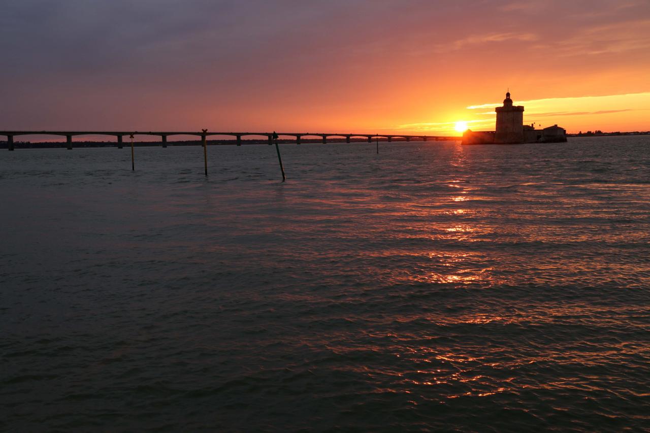 Coucher de soleil sur le Pont d'Oléron de 20h à 21h40