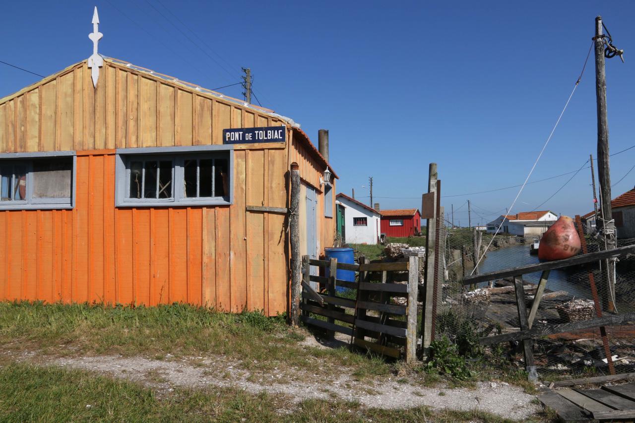 Les cabanes de créateurs à Dolus d'Oléron (La Baudissière)