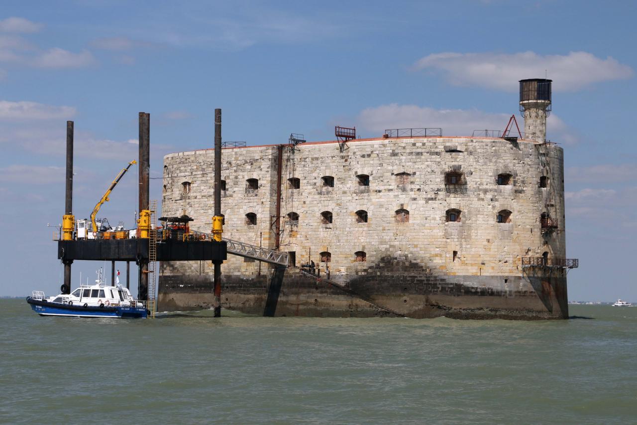 Balade autour de Fort Boyard sur catamaran au départ de Boyardville