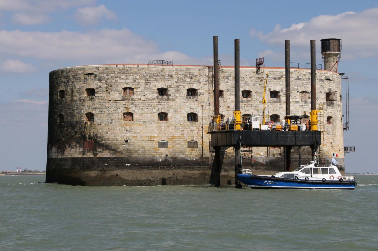 Balade autour de Fort Boyard sur catamaran au départ de Boyardville