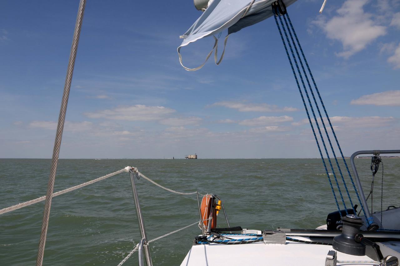 Balade autour de Fort Boyard sur catamaran au départ de Boyardville