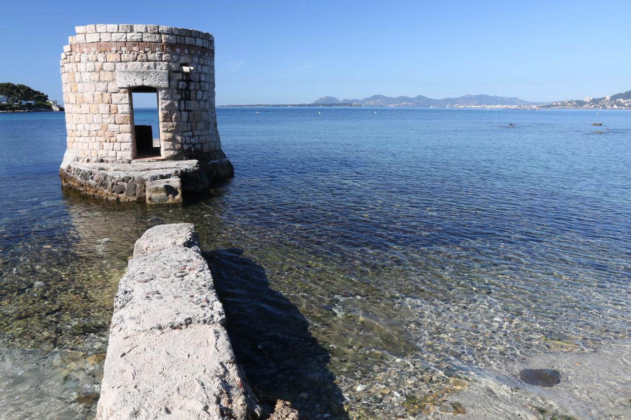 plage des ondes sur le Cap d'Antibes (5)