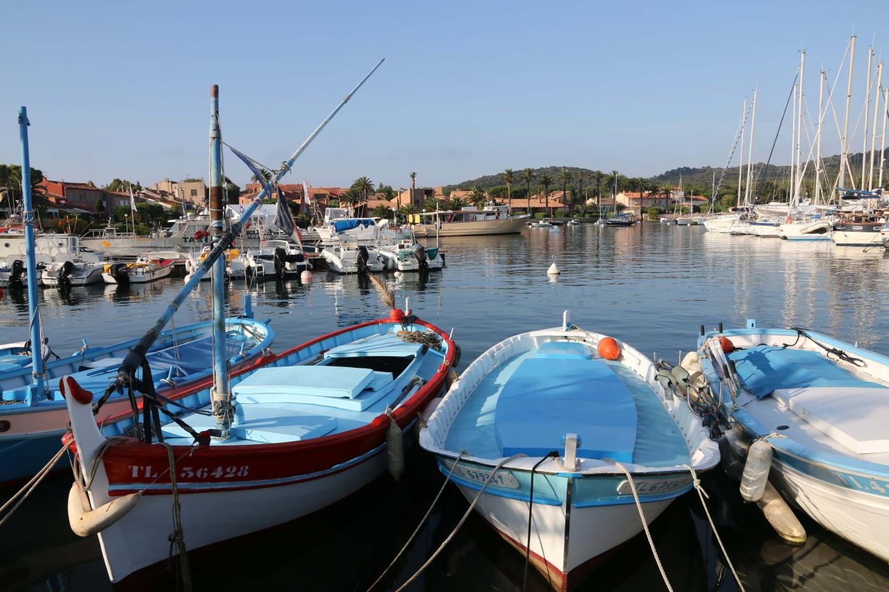 Le port de Porquerolles