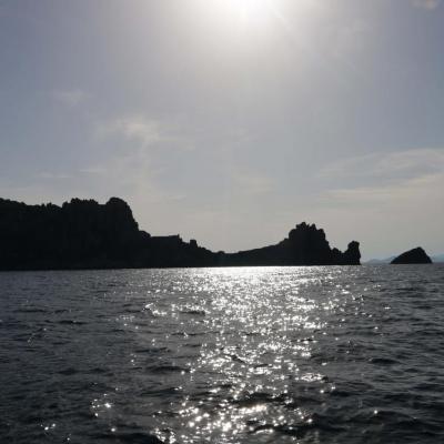 Cap des Mèdes au nord de l'île, mouillage règlementé ... 