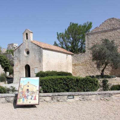 Les Baux-de-Provence un jour de mistral en avril, sans la foule !