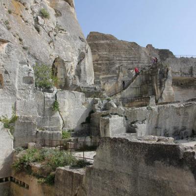 Les Baux-de-Provence un jour de mistral en avril, sans la foule !