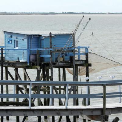 Port des Barques face à Fouras et relié par une passe à l'île Madame