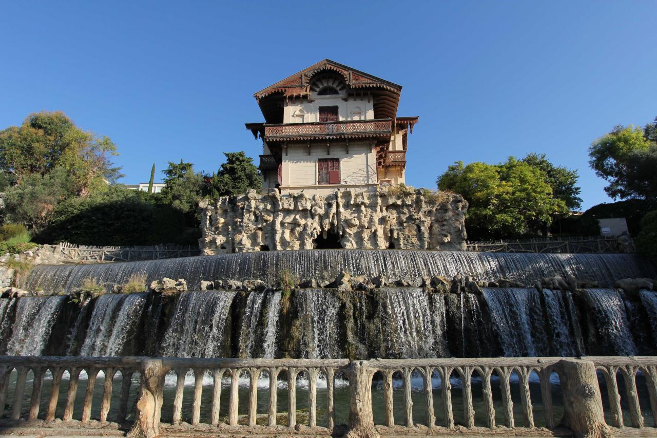 Cascade de Gairaut, chute d'eau artificielle construite au XIXè siècle