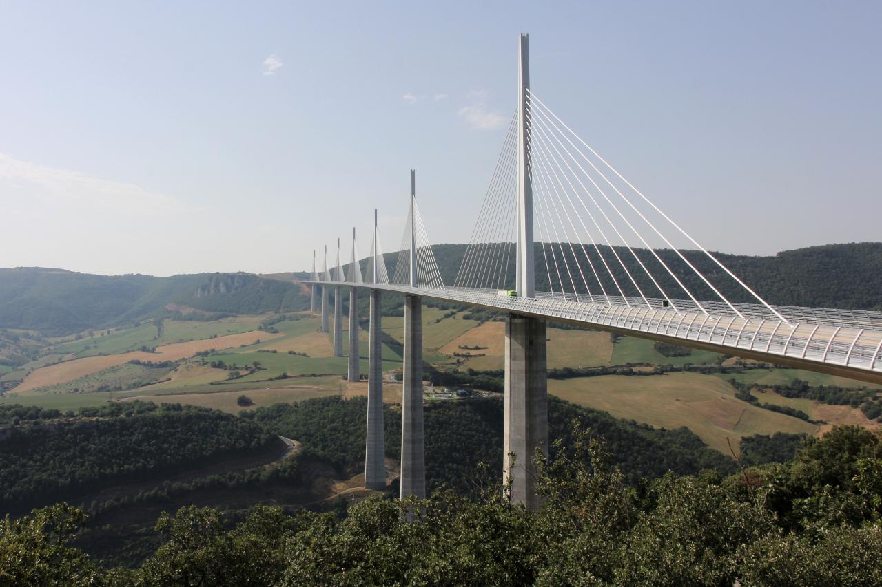 	 Vue depuis l'aire du viaduc