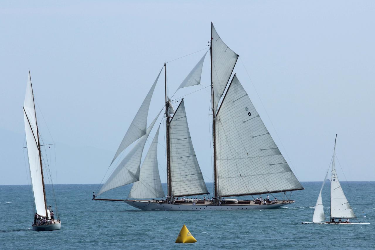 La Goélette Eleonora (41m25)