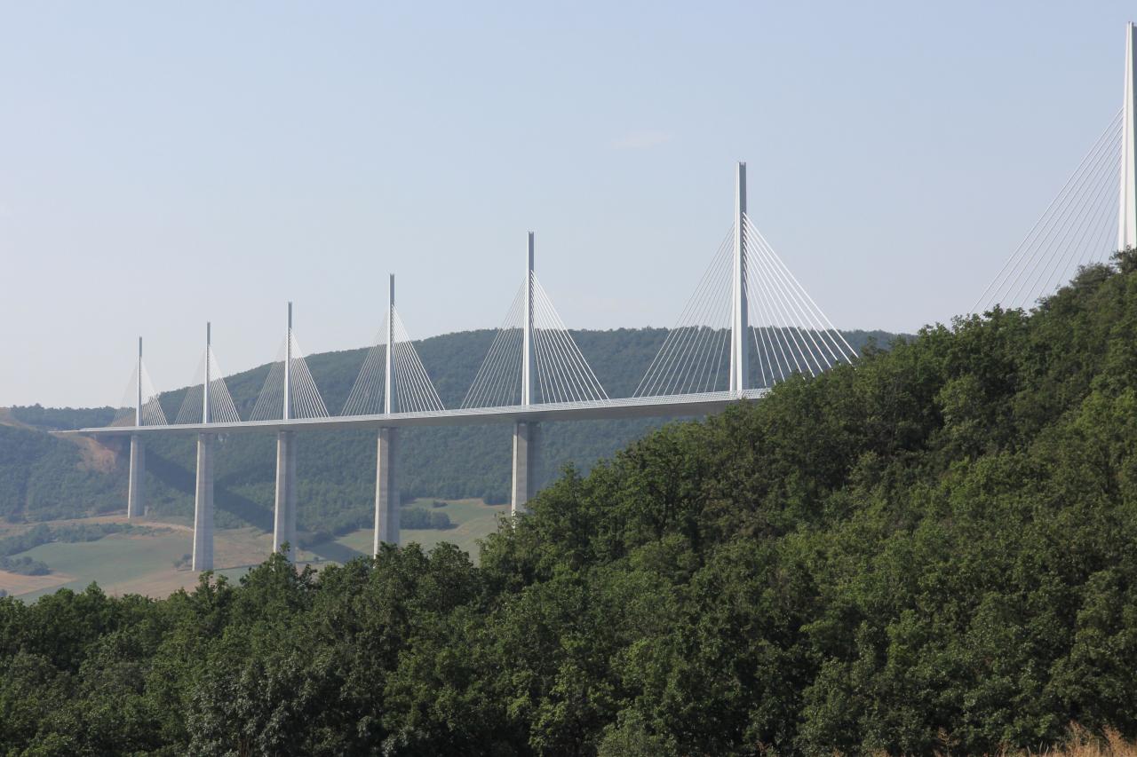 Vue depuis l'aire du viaduc