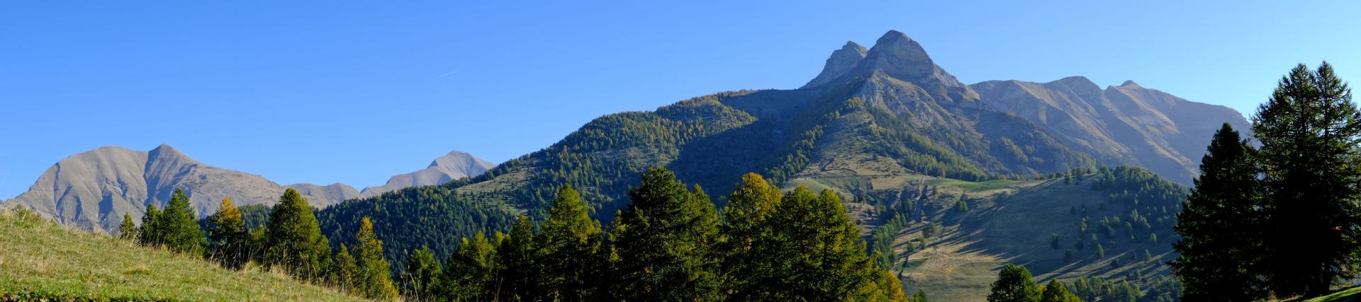 Vue du col de Moissière sur l'Aiguille et l'Arche