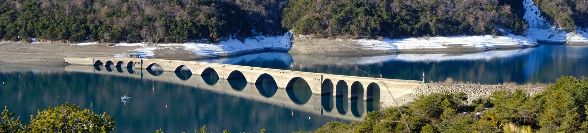 Le viaduc en hiver