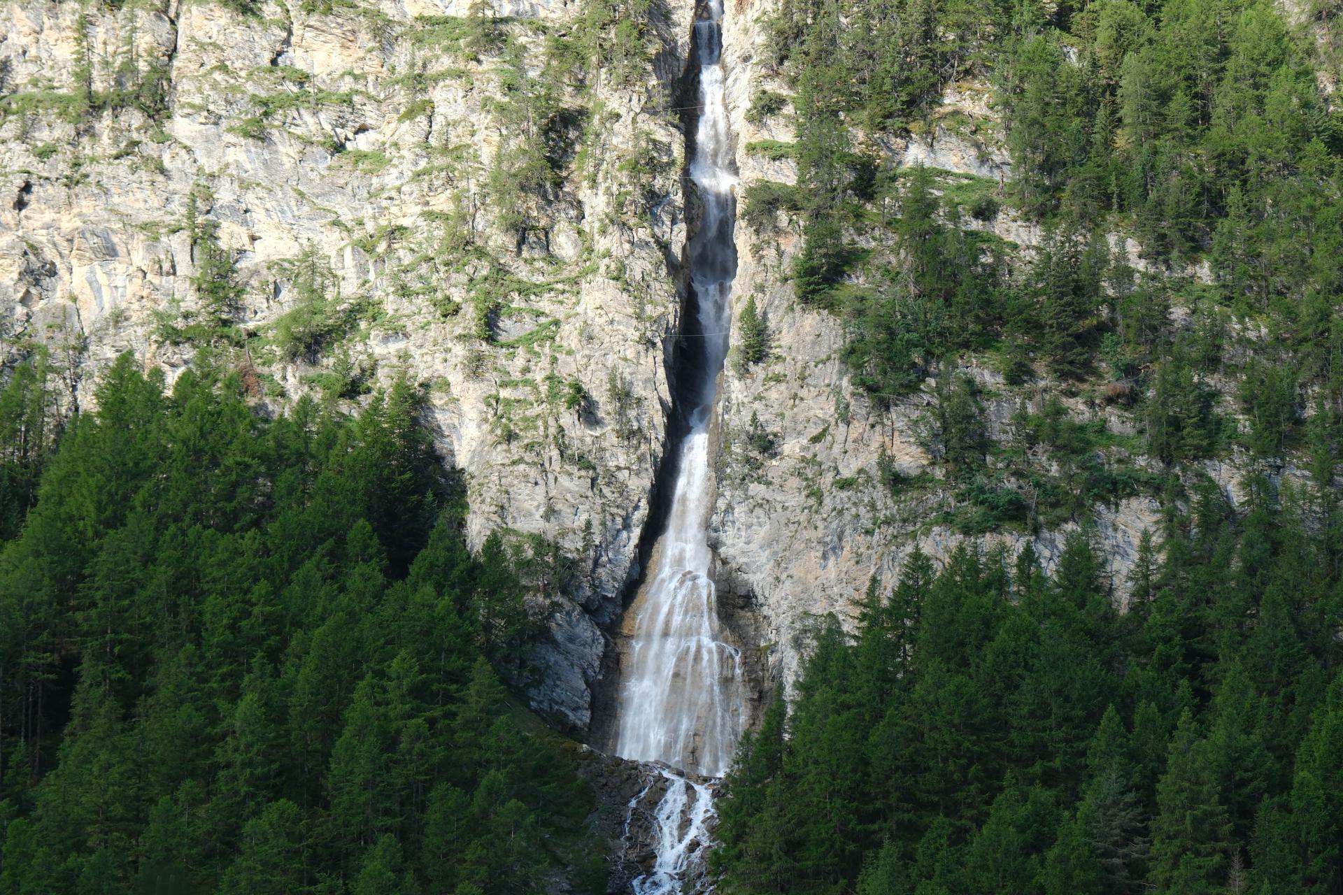 cascade de la Pisse Ceillac